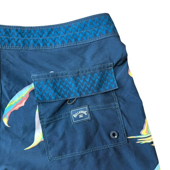 NWOT Billabong Boardshorts All Day Layback Shorts Volley Swimming Trunks Mens 30 - Picture 4 of 7